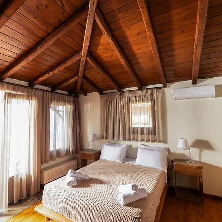 Casa de hóspedes Olympian With Private Pool 4*